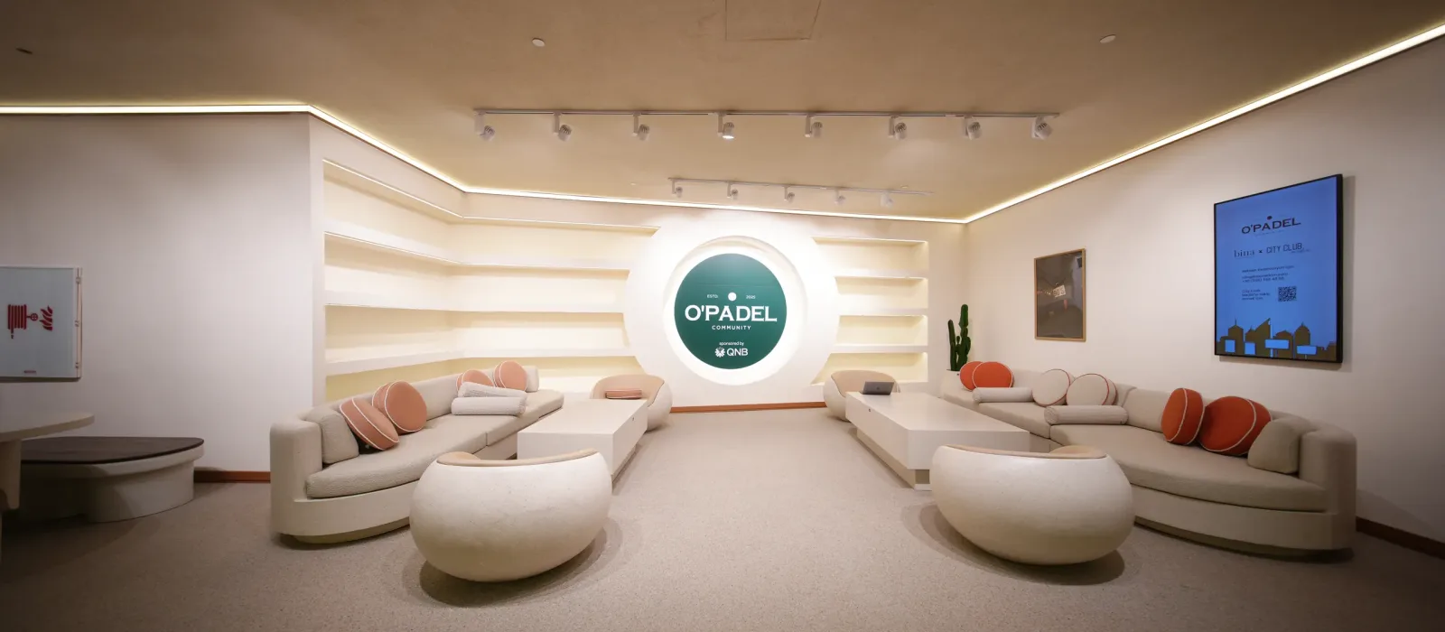 O'Padel Sky lounge relaxation area