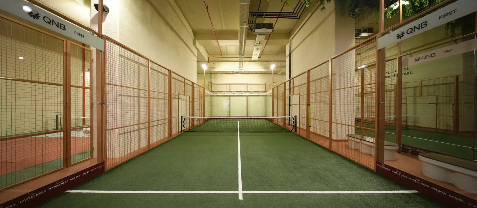 Sarıyer'de panoramik cam padel kortu, O'Padel Sky